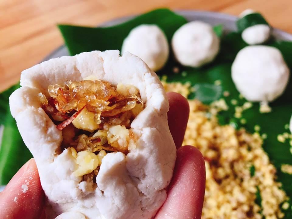 Bánh sắn nhân thịt băm mộc nhĩ Hiền Lương