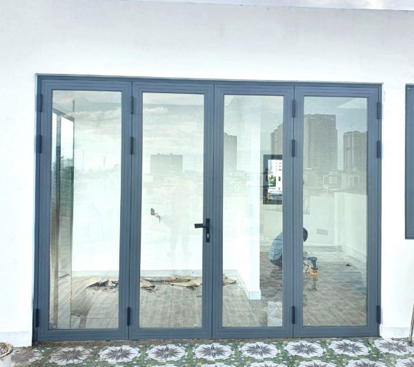 Cửa nhôm Xingfa mở quay 4 cánh