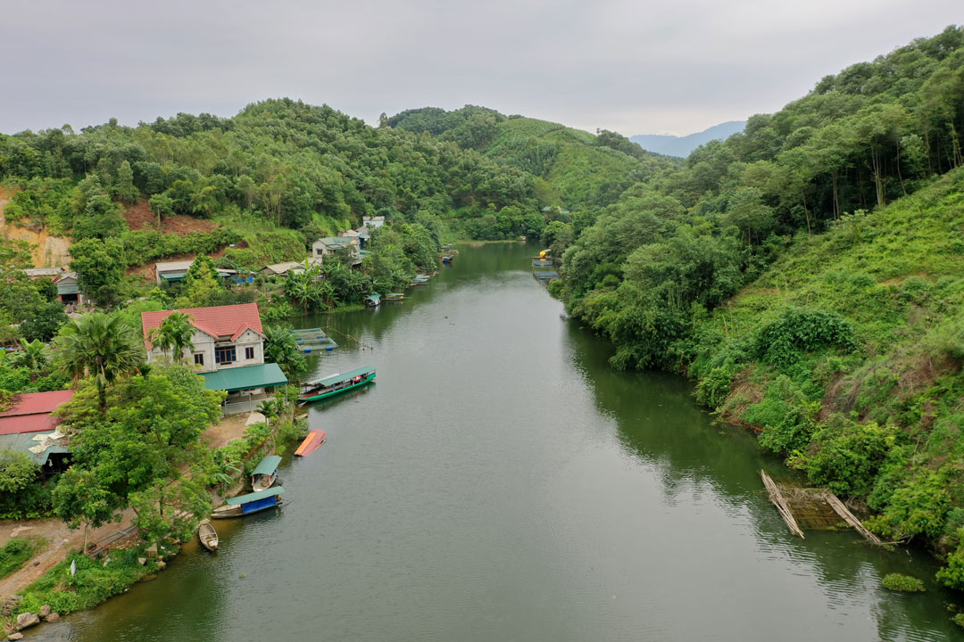 đầm vân hội ở đâu - khung cảnh thơ mộng tại hiền lương