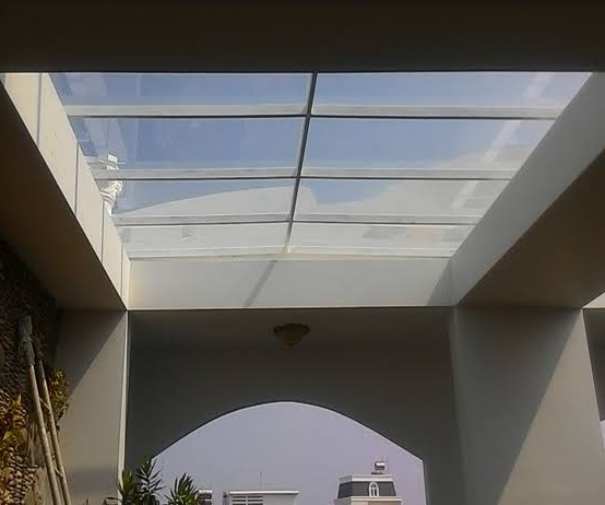 Mái kính giếng trời hình chóp — Vinhomes Riverside