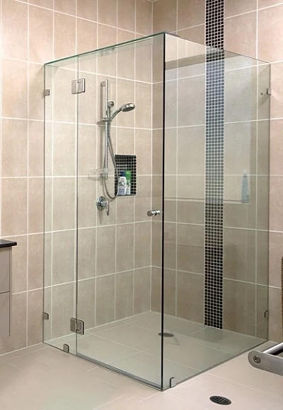Cabin kính tắm 90 độ đóng mở êm ái