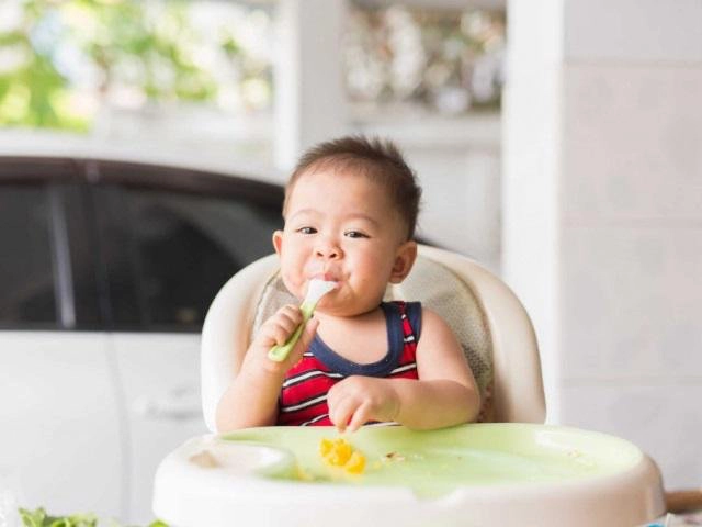 Dinh dưỡng và thực phẩm ăn dặm an toàn cho bé tại Bee Mart