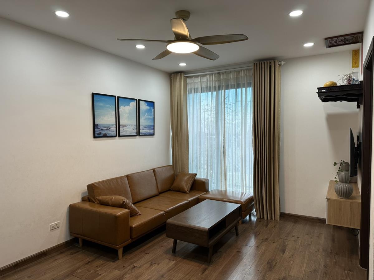 Khu vực phòng bếp và tủ bếp căn hộ Hateco Apollo Xuân Phương