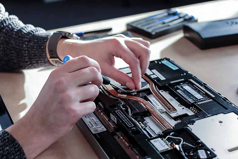 Sửa mainboard laptop chập nguồn tại Hạ Hòa