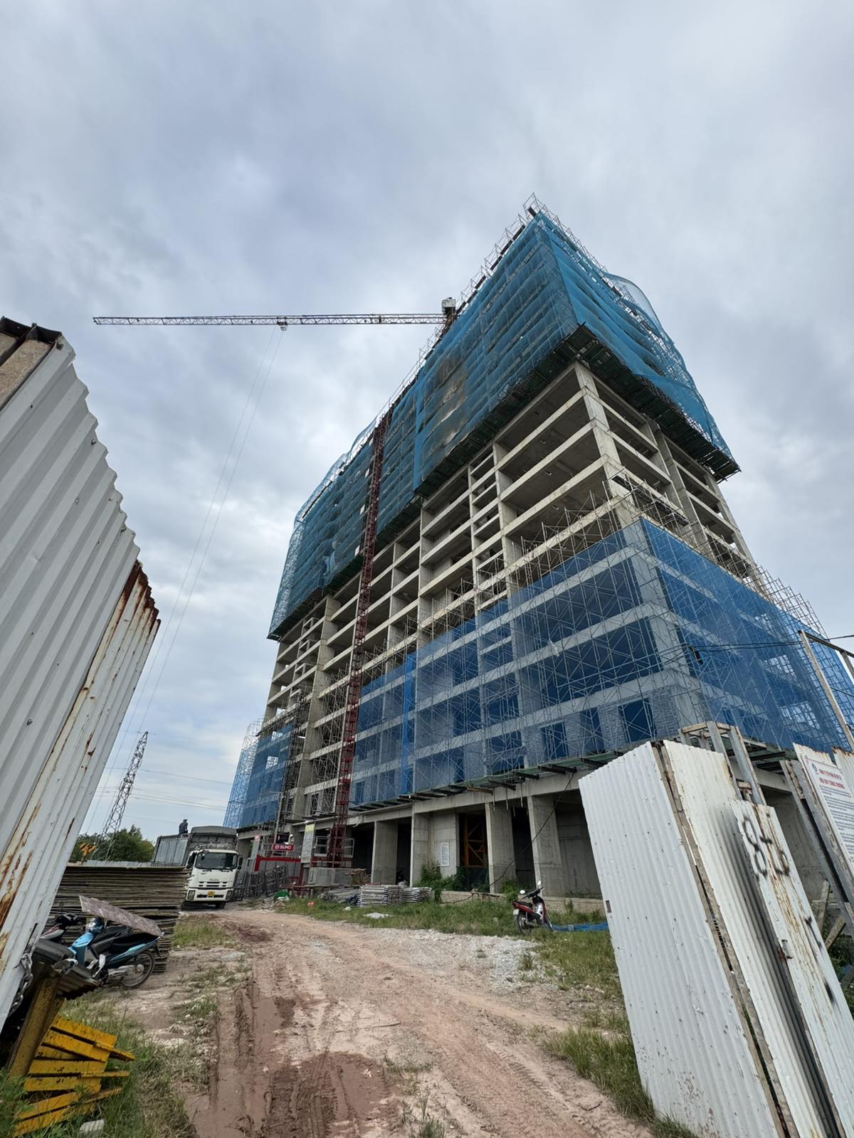 Công trường thi công tòa CT5 15 tầng NOXH Việt Hàn Capital ngày 14/09/2026