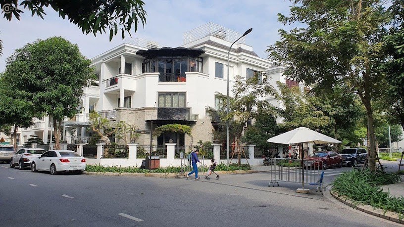 Biệt thự đơn lập góc phân khu The Botanica Vinhomes Gardenia