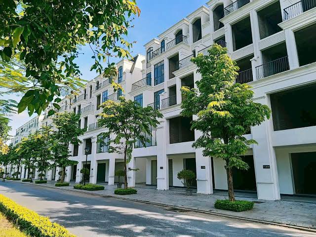 Dãy liền kề đường 17 m Hinode Royal Park thực tế