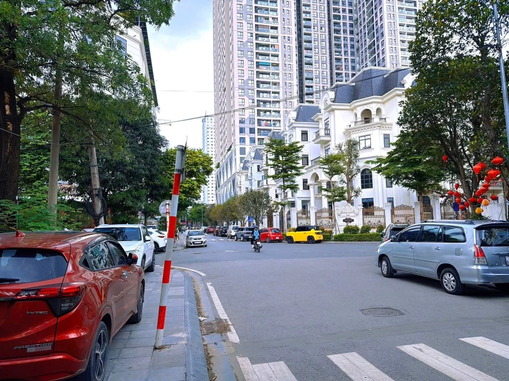 Nút giao khu nhà phố và biệt thự liền kề HD Mon City