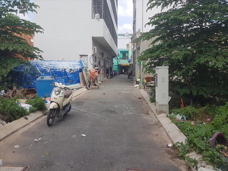 Đường ngõ dẫn vào khu chung cư mini nhà trọ sinh viên Hòa Lạc